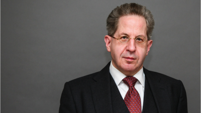 „Die angebliche Klimanotlage ist ein bewusst eingesetzter Hebel zur Zerstörung unserer Wirtschaft“